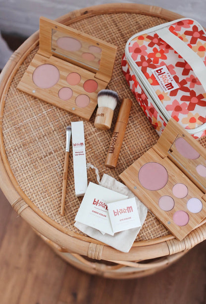 Bloom Makeup Kit