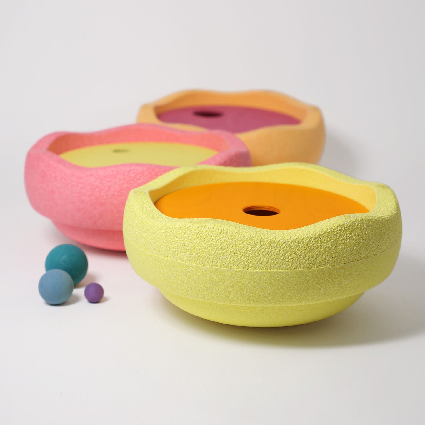 GRIMM’S x Stapelstein® Rolling Discs Warm Pastel