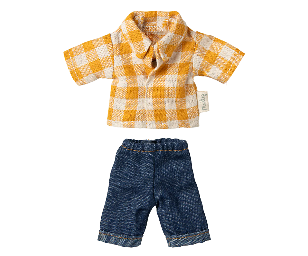 Yellow checked shirt and pants, Dad mouse