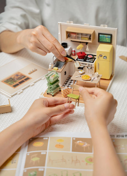 Diy Miniature House Kit: Happy Meals Kitchen