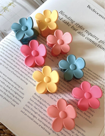 Small Pastel Flower Hair Claw Clips