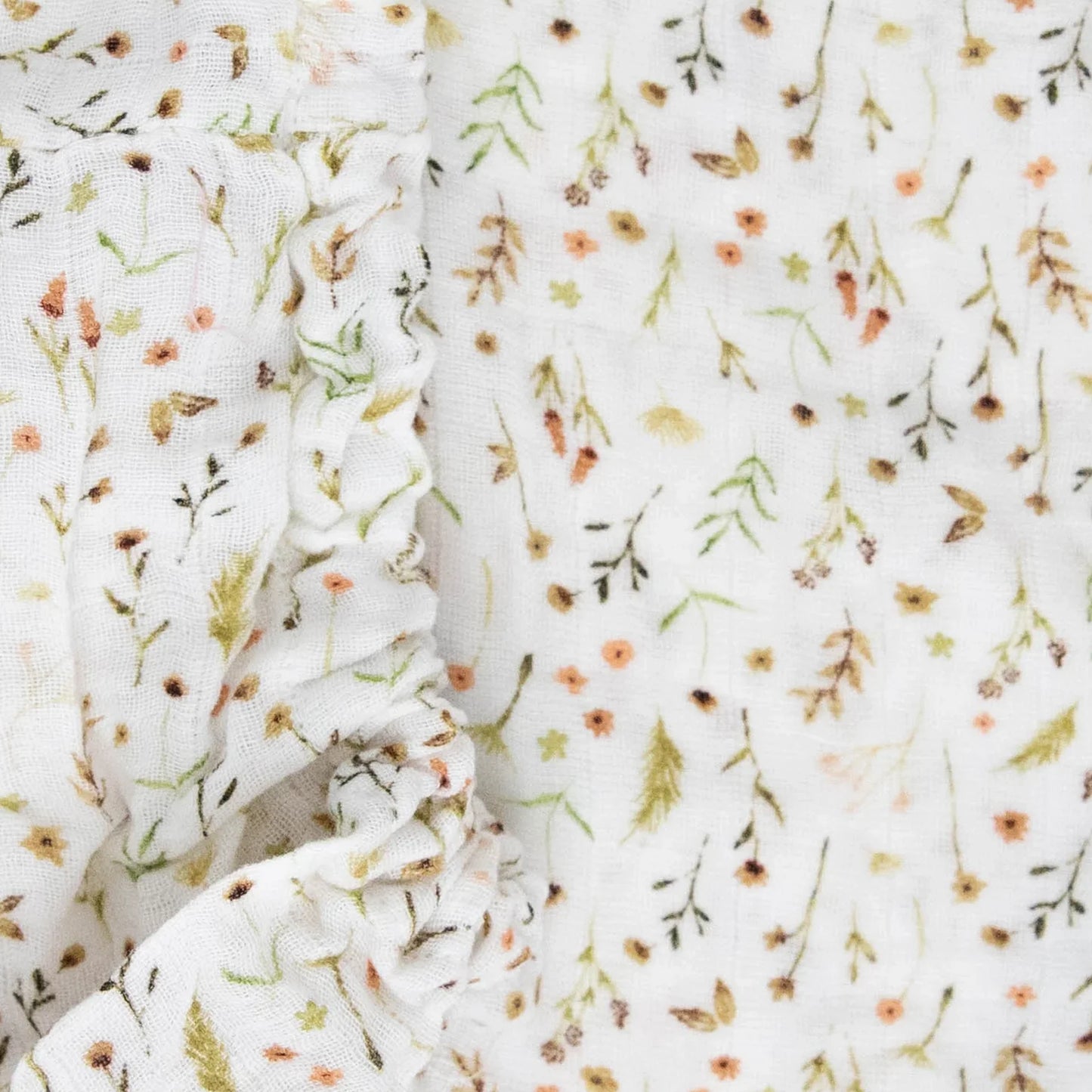 Organic Cotton Muslin Crib Sheet - Floral Field