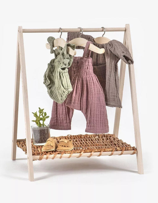 Wendy Wood/Wicker Dolls Clothes Rack