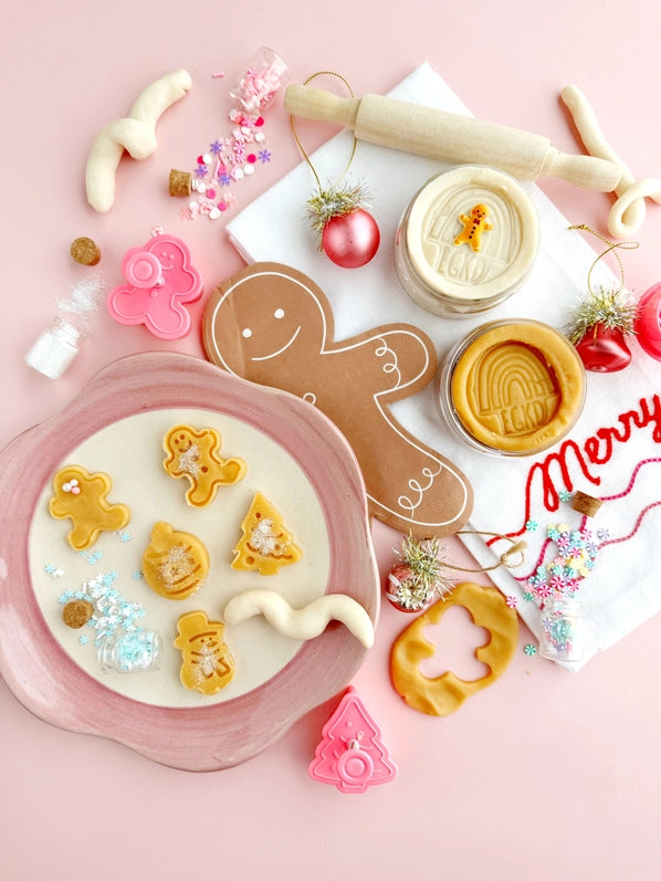 Holiday Cookies Kiddough Play Kit