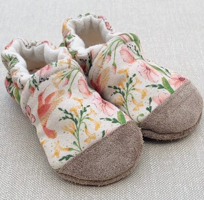 Hummingbird Floral Organic Baby Slippers 6-12 Months Snow + Arrow Baby & Toddler Lil Tulips