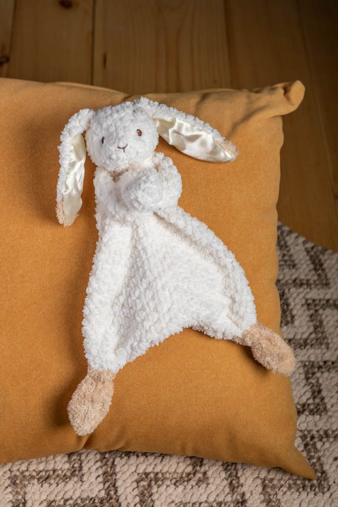 Oatmeal Bunny Lovey Mary Meyer Lil Tulips