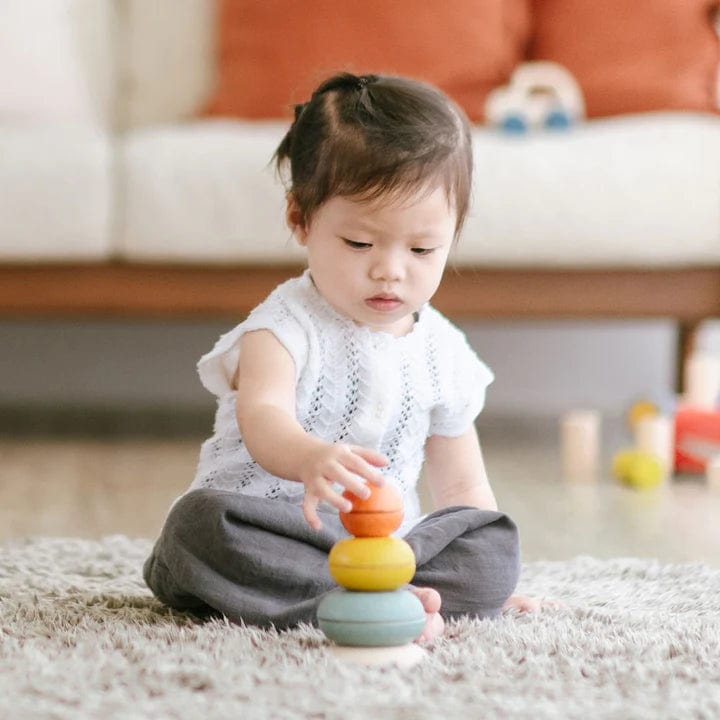 Stacking Ring - Cups Plan Toys Lil Tulips