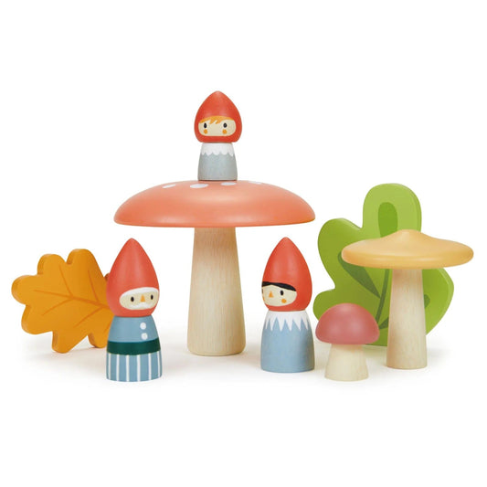 Woodland Gnome Family Tender Leaf Lil Tulips