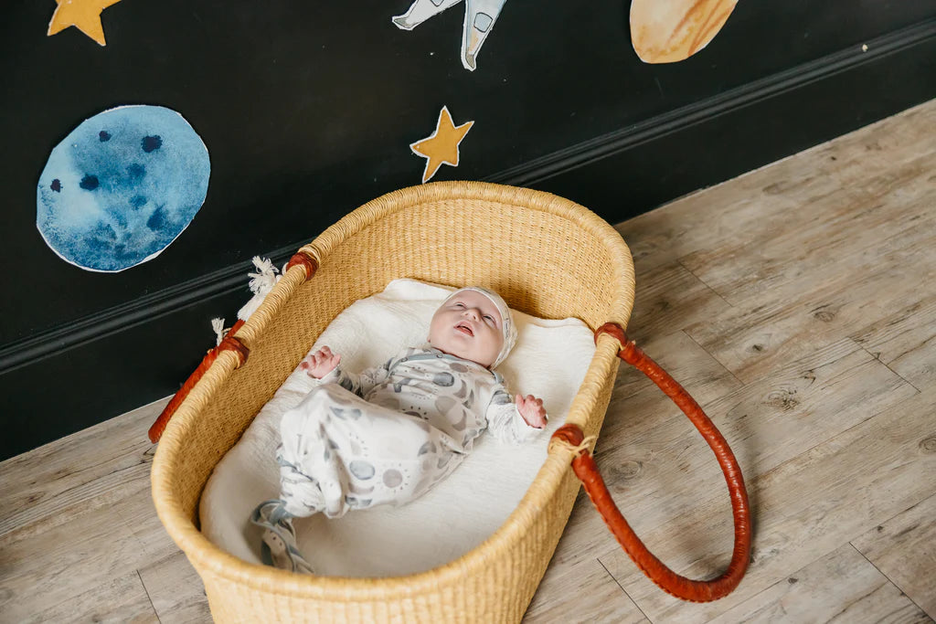 Eclipse Newborn Knotted Gown