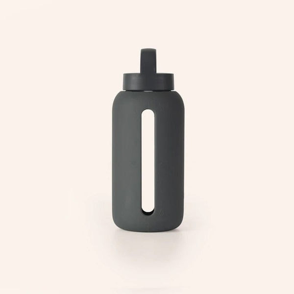 https://www.liltulips.com/cdn/shop/products/mama-bottle-the-hydration-tracking-water-bottle-for-pregnancy-nursing-27oz-smoke-bink-water-bottles-lil-tulips-29755855339638_grande.jpg?v=1656830127