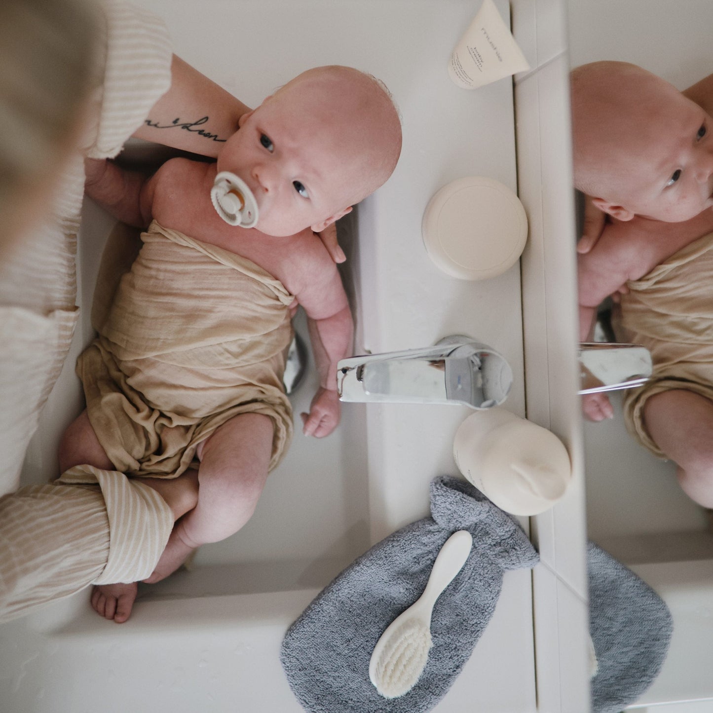 Organic Cotton Bath Mitt 2-Pack (Baby Blue) Mushie Lil Tulips