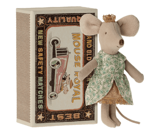 Princess Mouse, Little Sister in Matchbox Maileg Lil Tulips