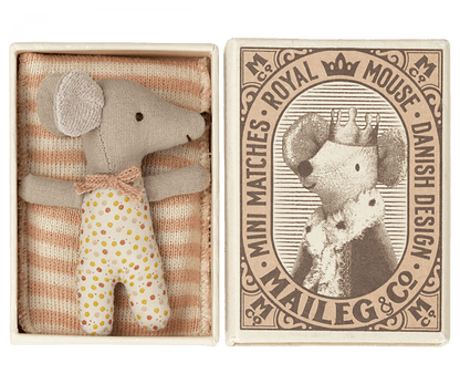 Sleepy/Wakey Baby Mouse in Matchbox - Rose Maileg Lil Tulips